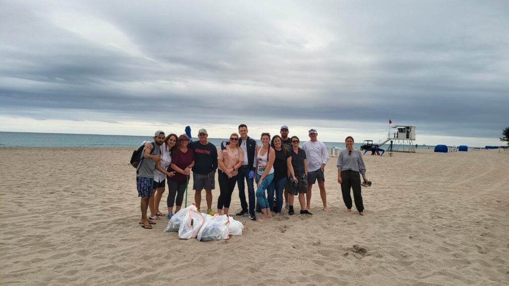 strategic marketing employees giving back to the community